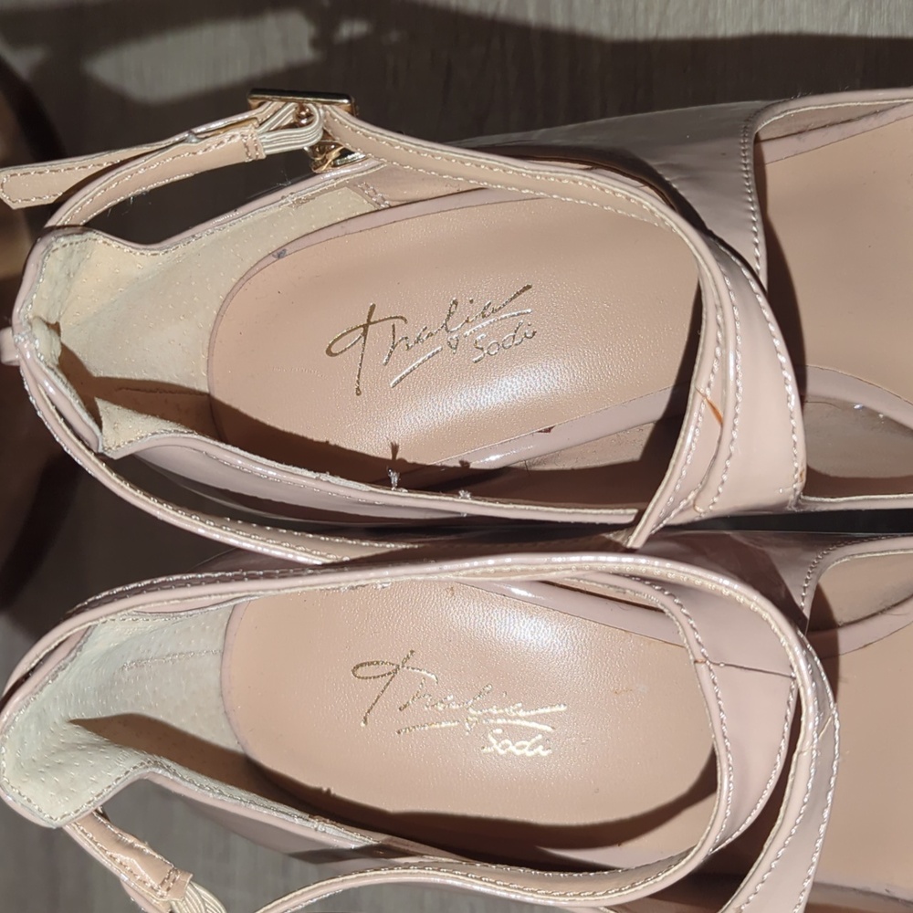 New! Thalia Sodi Elegant Nude Peep-Toe Heels Size 10 - Picture 4 of 10